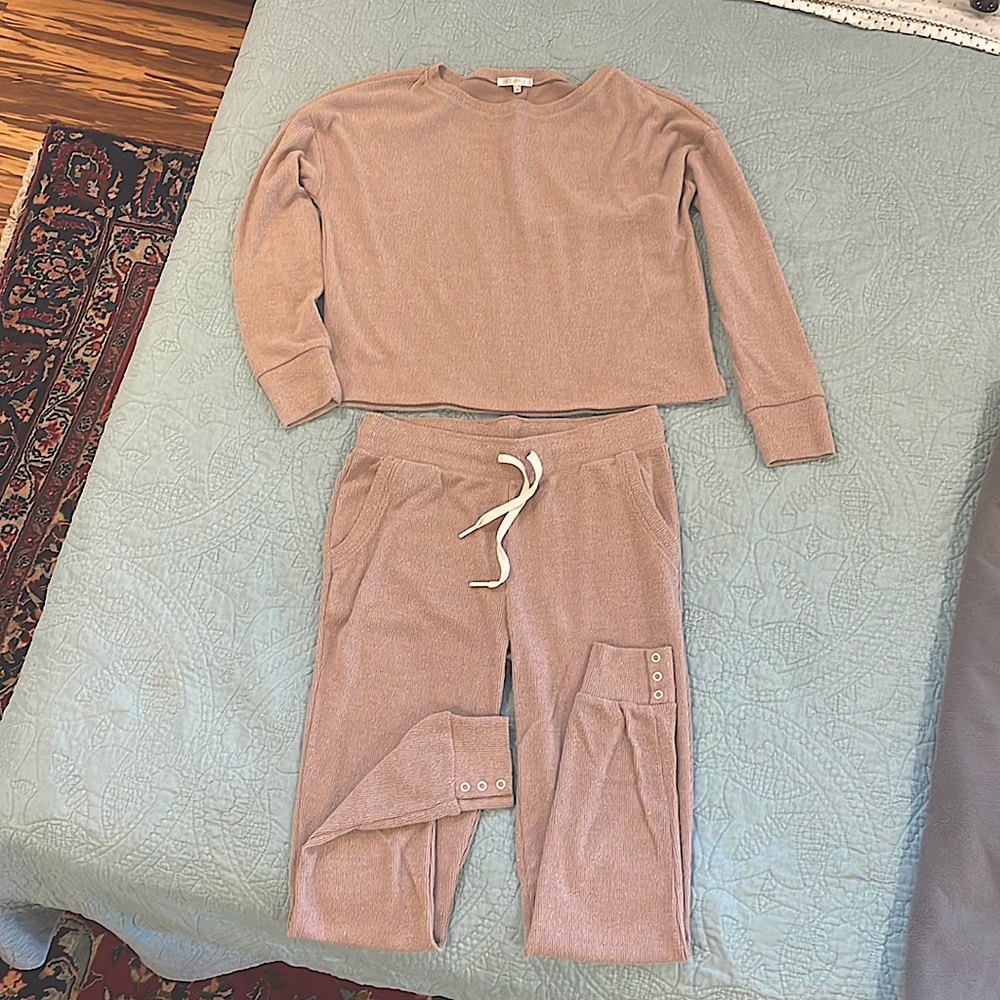 Z Supply jogger lounge wear